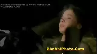 أمي المراهقة الزوجية تأخذ شرجًا قاسيًا من الابن الزوجي المشاغب