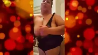 أم عربية ضخمة المؤخرة تهتز في فيلم إباحي عنيف