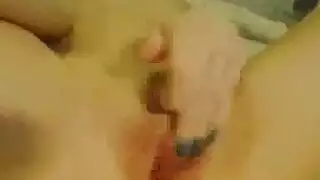 صديق هاوي يضرب فرج مراهقة مثالي بقوة