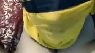 شقراء مثيرة تحصل على لحس كسها في غرفة المساج قبل أن تأخذه من الخلف