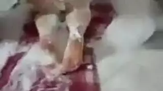 مؤخرة زوجة الأب تُصفع أثناء جنس حمام جامح – صريح إباحي