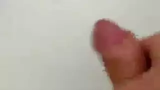 صوت شهواني لصراخها أثناء ممارسة جنس عنيف