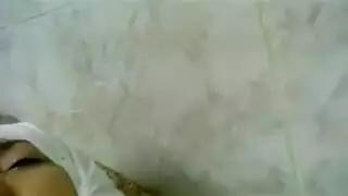 اه دخل علا اختو ولحس كسها